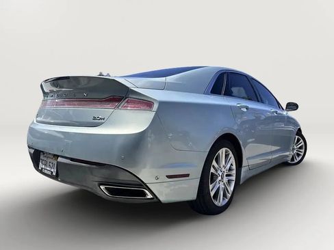 Used 2014 Lincoln MKZ Hybrid w/ Equipment Group 202A Reserve FWD image 5