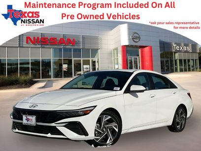 Used 2025 Hyundai Elantra SEL