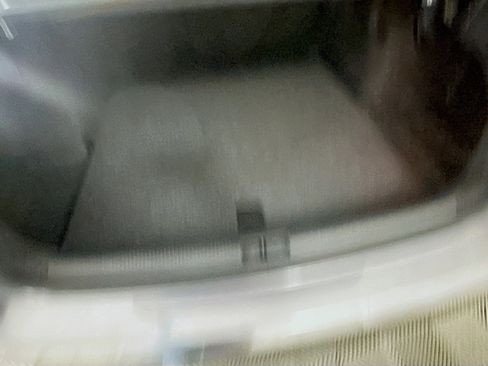 Used 2012 Volkswagen Passat 2.5 SE image 26