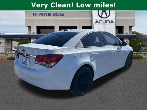 Used 2016 Chevrolet Cruze Eco image 5
