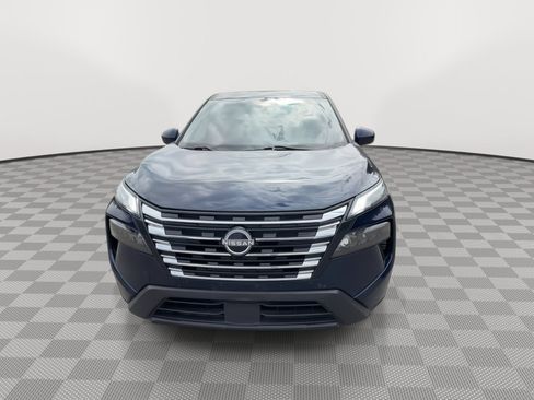 Used 2024 Nissan Rogue SV AWD/4WD image 3