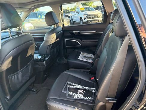 Used 2022 Kia Telluride S AWD/4WD image 8