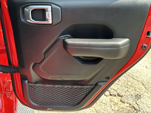 Used 2021 Jeep Wrangler Unlimited Sport S image 17