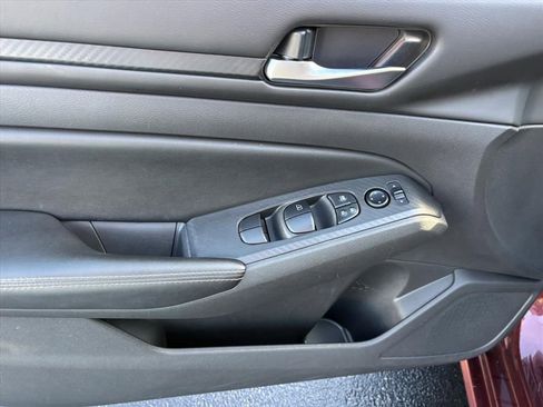 Certified 2024 Nissan Altima 2.5 SV image 24