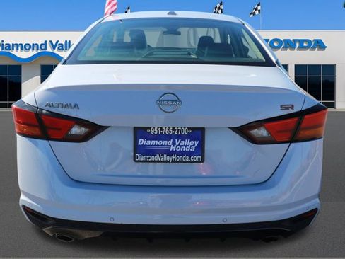 Used 2023 Nissan Altima 2.5 SR image 5