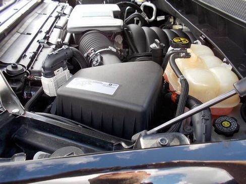 Used 2019 Chevrolet Silverado 1500 RST image 27