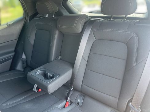 Used 2026 Chevrolet Equinox EV LT w/ Comfort Package AWD/4WD image 25