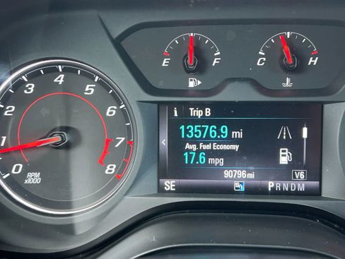 Used 2017 Chevrolet Camaro LT w/ RS Package image 19