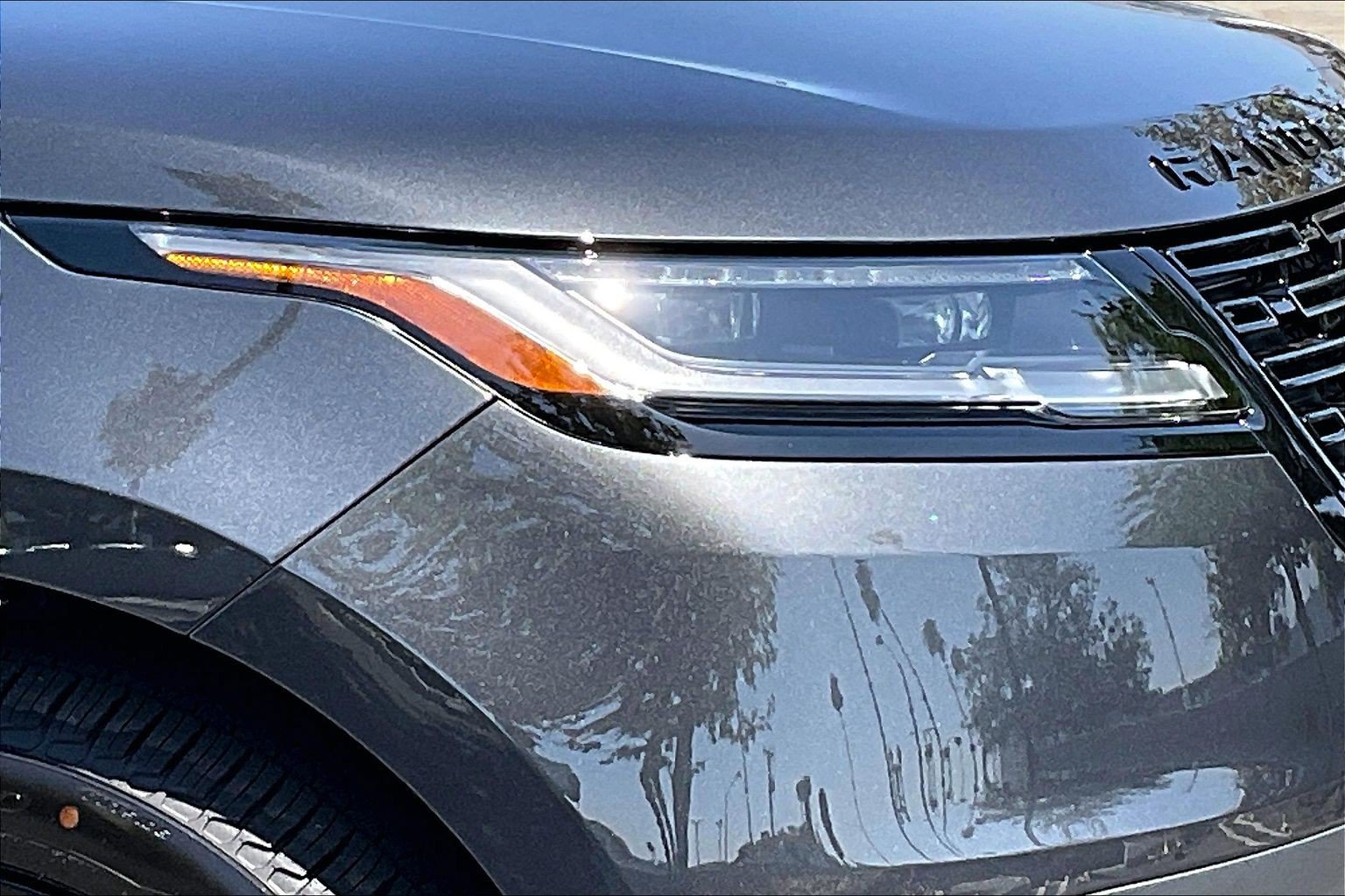 New 2026 Land Rover Range Rover Velar S AWD/4WD image 19