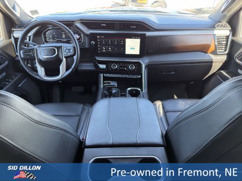 Certified 2025 GMC Sierra 1500 Denali w/ Denali Reserve Package AWD/4WD image 8