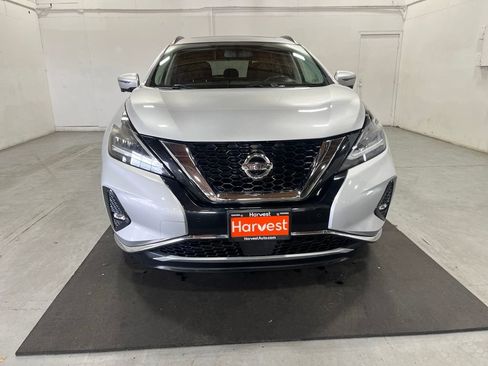 Used 2019 Nissan Murano SV w/ Premium Package image 3