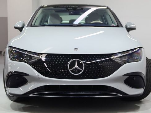 Certified 2023 Mercedes-Benz EQE 350+ 4MATIC Sedan image 8