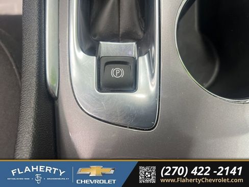 Used 2024 Chevrolet Malibu LT image 31