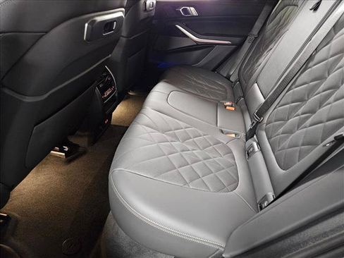 New 2026 BMW X5 xDrive40i w/ M Sport Package AWD/4WD image 14