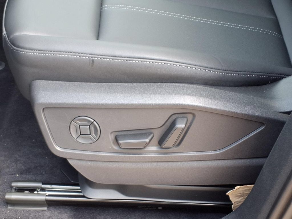 New 2026 Audi Q5 Premium Plus AWD/4WD image 12