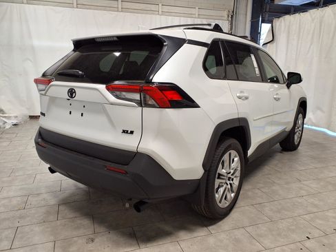 New 2025 Toyota RAV4 XLE Premium image 9