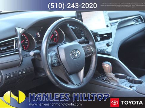 Used 2023 Toyota Camry XSE FWD image 11