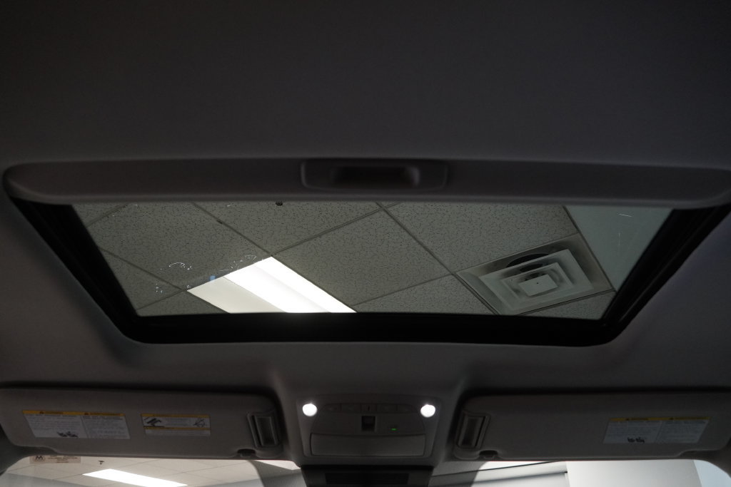 Used 2023 Nissan Armada Platinum w/ Captain's Chairs Package AWD/4WD image 13