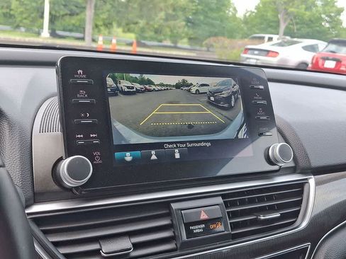 Used 2021 Honda Accord Sport Special Edition image 15
