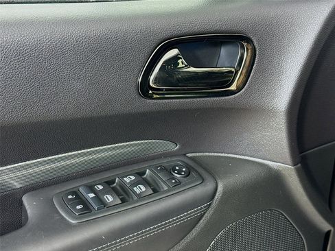 Used 2020 Dodge Durango R/T w/ Blacktop Package image 18