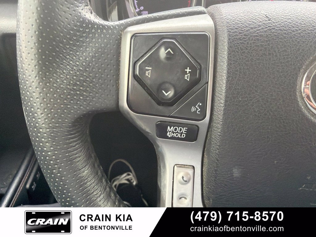 Used 2021 Toyota 4Runner Limited AWD/4WD image 17