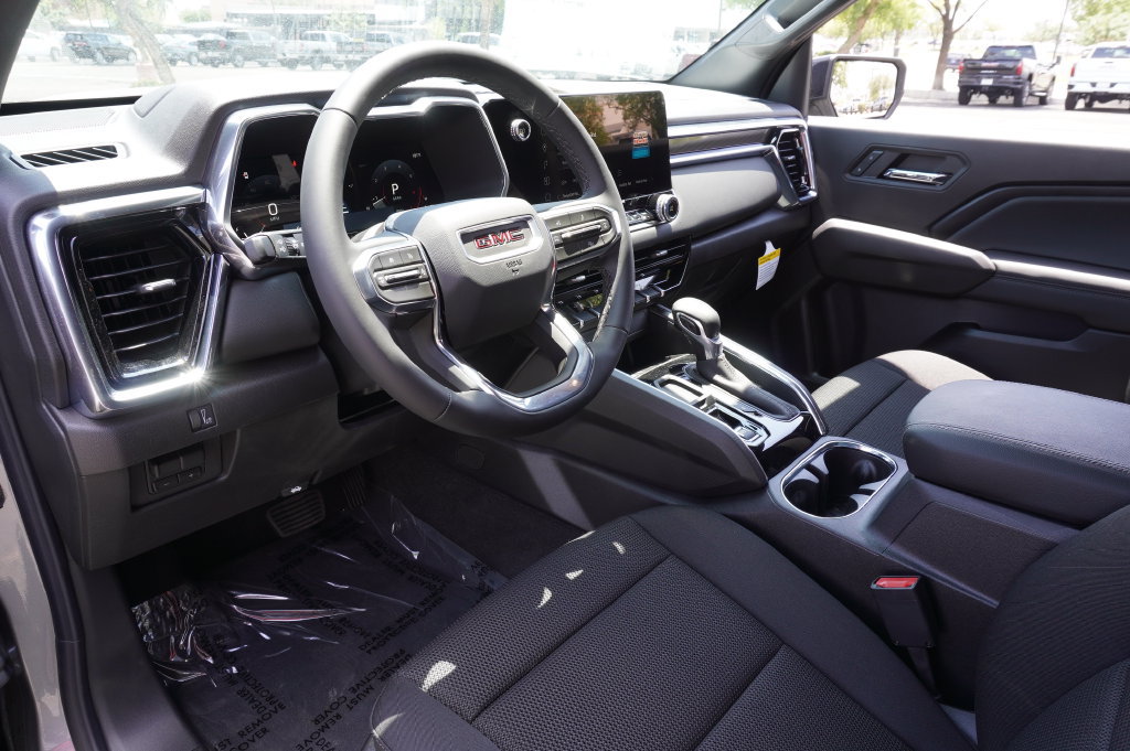 New 2026 GMC Canyon Elevation w/ Convenience Package RWD image 18