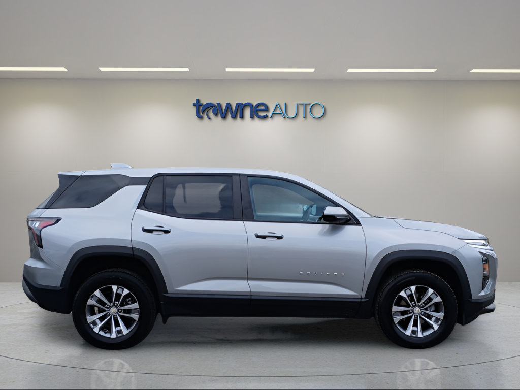 Used 2026 Chevrolet Equinox LT AWD/4WD image 7