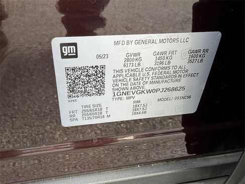 Used 2023 Chevrolet Traverse LT image 18