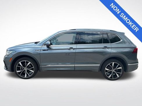 Used 2022 Volkswagen Tiguan SEL R-Line AWD/4WD image 6