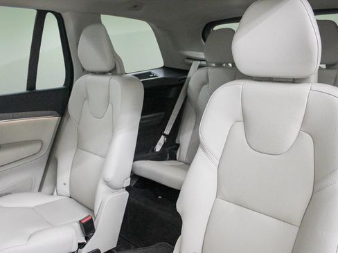 Certified 2024 Volvo XC90 B6 Plus w/ Protection Package Premier AWD/4WD image 25