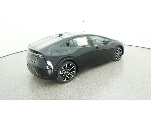 New 2026 Toyota Prius XSE image 9