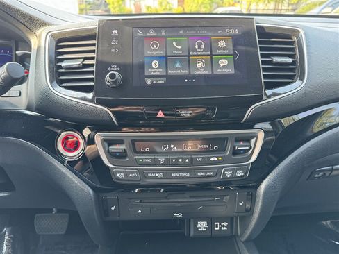 Used 2020 Honda Pilot Touring image 33