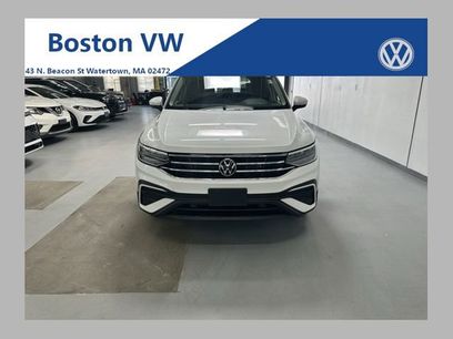 Used 2023 Volkswagen Tiguan SE