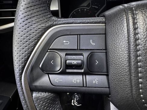 Certified 2025 Toyota Tundra SR5 AWD/4WD image 30