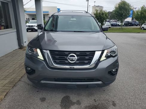 Used 2018 Nissan Pathfinder Platinum w/ Cargo Package AWD/4WD image 14