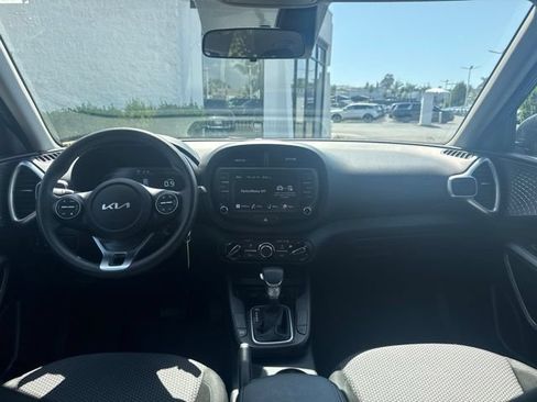 Certified 2023 Kia Soul LX FWD image 10