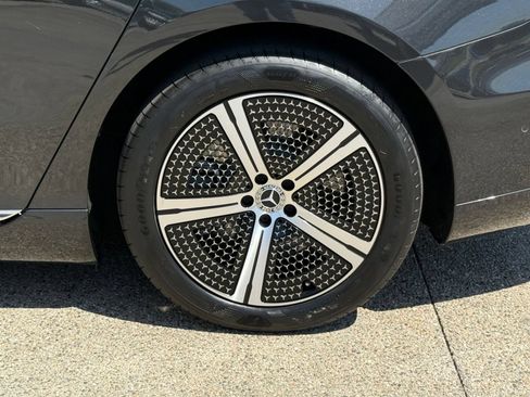 Used 2023 Mercedes-Benz EQS 450+ Sedan image 19