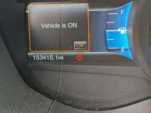 Used 2018 Ford Fusion SE w/ Fusion SE Technology Package image 25