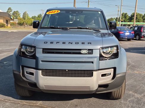 Used 2023 Land Rover Defender 90 SE AWD/4WD image 8