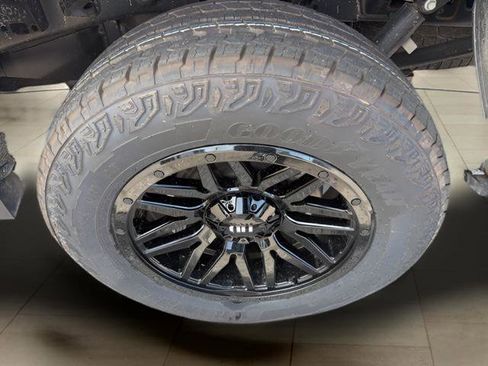 Used 2025 Ford F150 XLT w/ Equipment Group 301A Standard AWD/4WD image 8