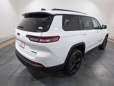 New 2025 Jeep Grand Cherokee L Limited w/ Luxury Tech Group II image 5