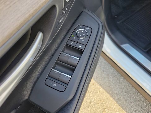 New 2026 Toyota Grand Highlander Limited image 16