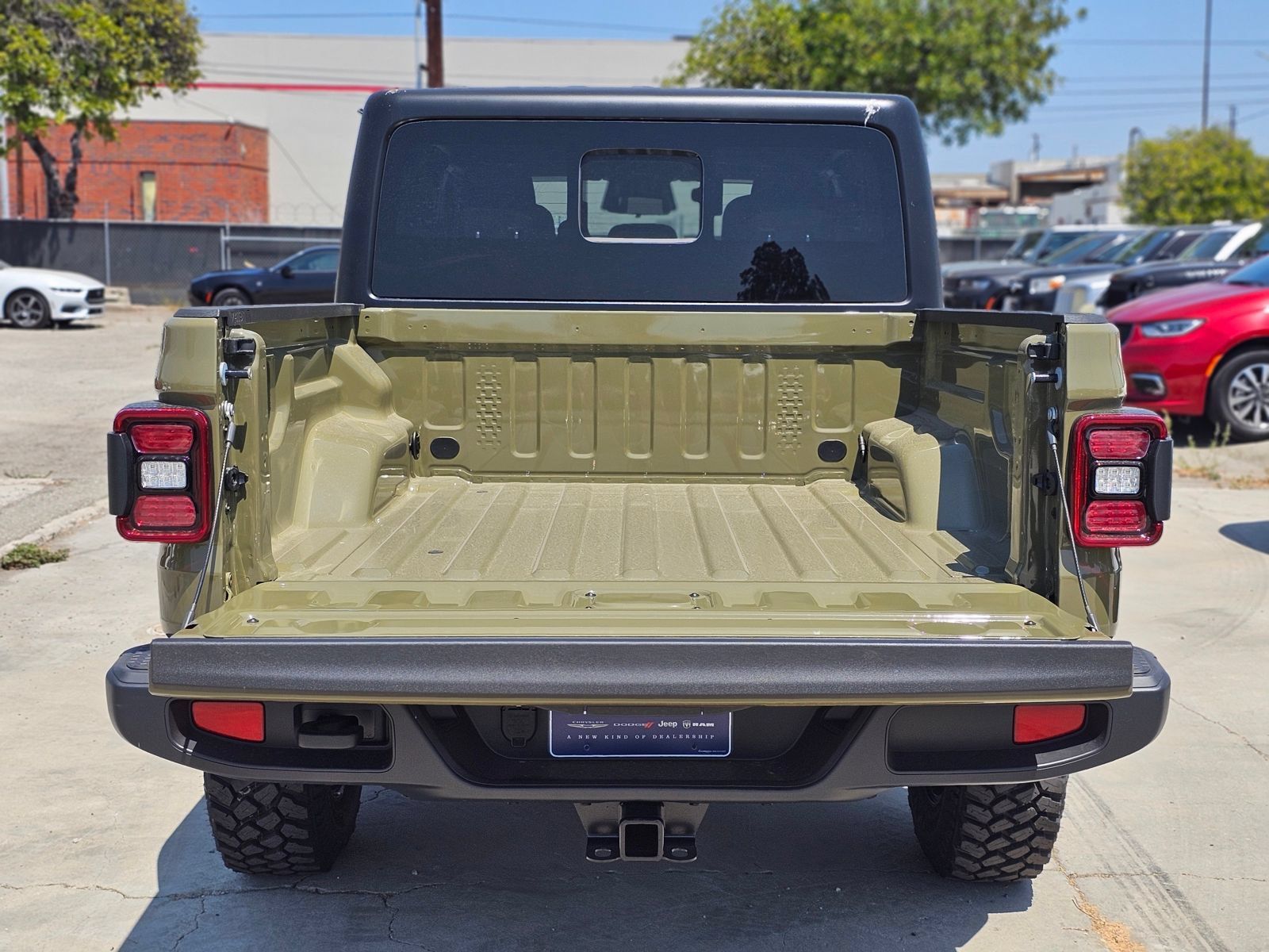 New 2026 Jeep Gladiator Mojave AWD/4WD image 7