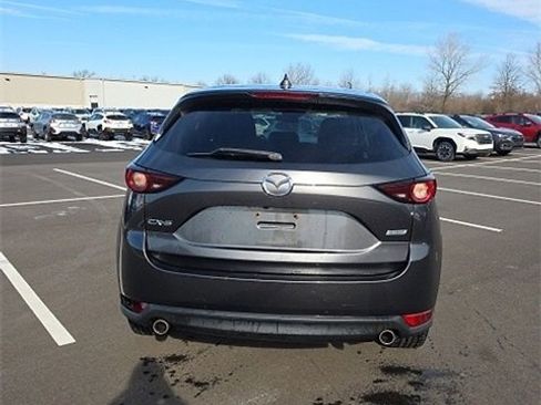 Used 2018 MAZDA CX-5 Touring image 5