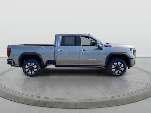 New 2026 GMC Sierra 2500 Denali w/ Denali Reserve Package AWD/4WD image 9