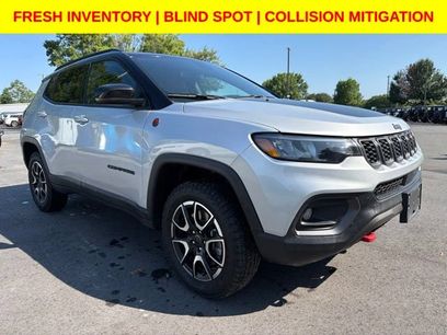 Used 2025 Jeep Compass Trailhawk
