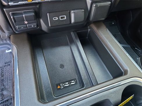 Certified 2021 GMC Sierra 3500 Denali w/ Denali Ultimate Package image 23