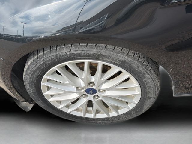 Used 2014 Ford Focus Titanium FWD image 19