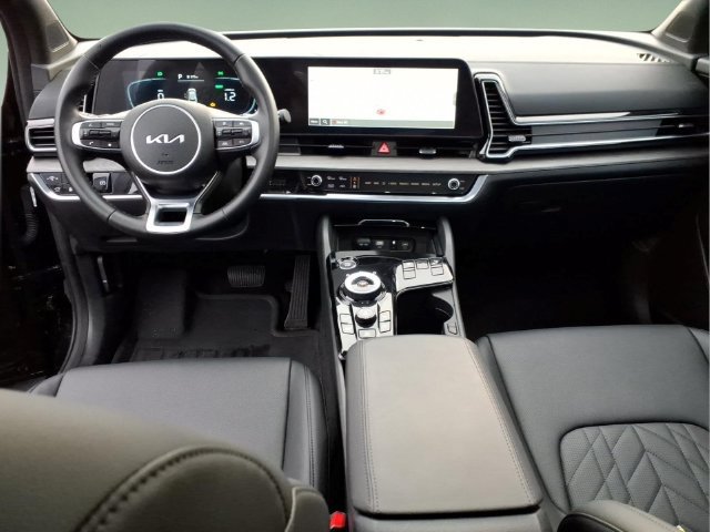 Used 2025 Kia Sportage X-Line AWD/4WD image 13