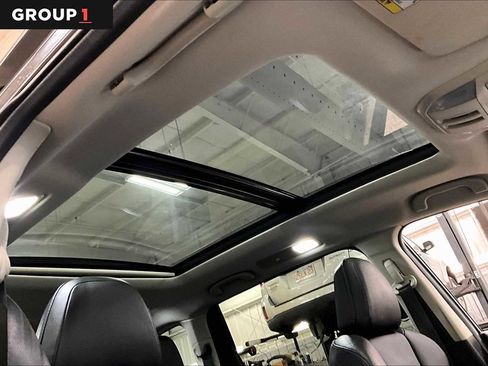 Used 2023 Subaru Ascent Limited w/ Technology Package image 14